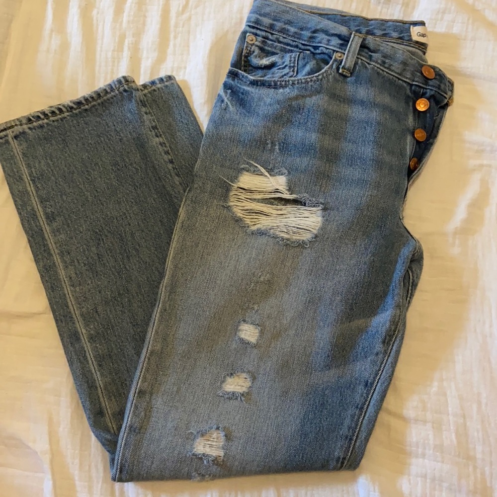 Last chance! Gap Relaxed Boyfriend Jean